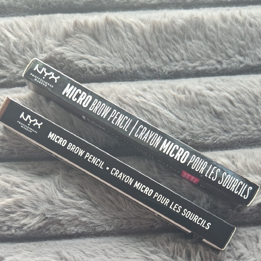 NYX Brow Pencil - Triple Chocolate - Picture 1 of 3